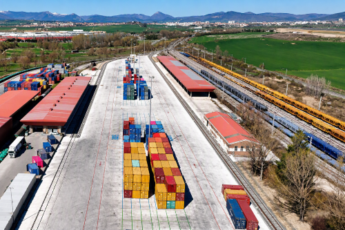 Vista aérea de la terminal de Noáin