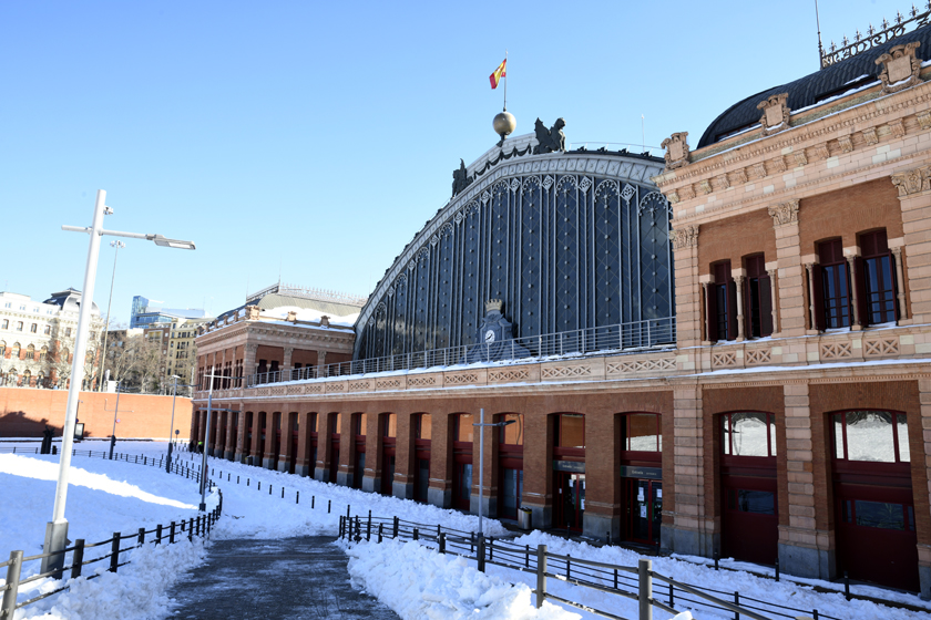 Madrilgo Puerta de Atocha geltoki historikoaren fatxada