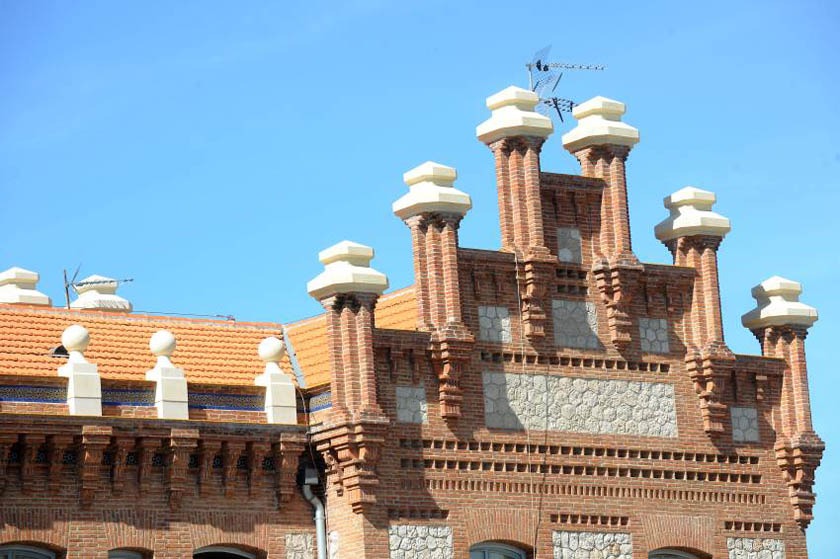 Estación de Ferrocarril de Aranjuez (Madrid), de estilo neomudéjar, construida en 1923