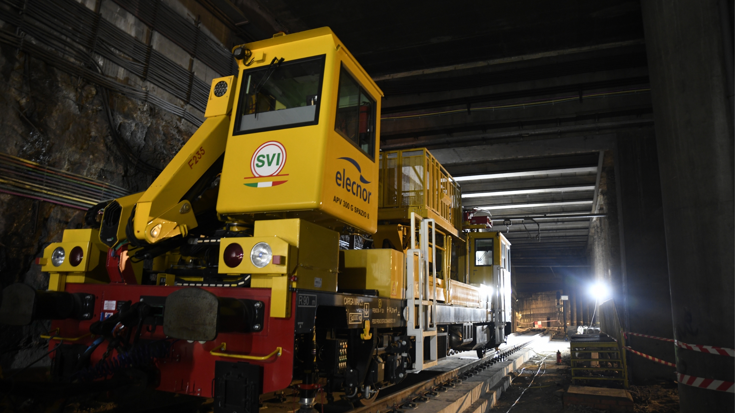 25.06.30 Trabajos área túneles para la reorganización de vías de Atocha Cercanías para aumentar su capacidad y mejorar su explotación.