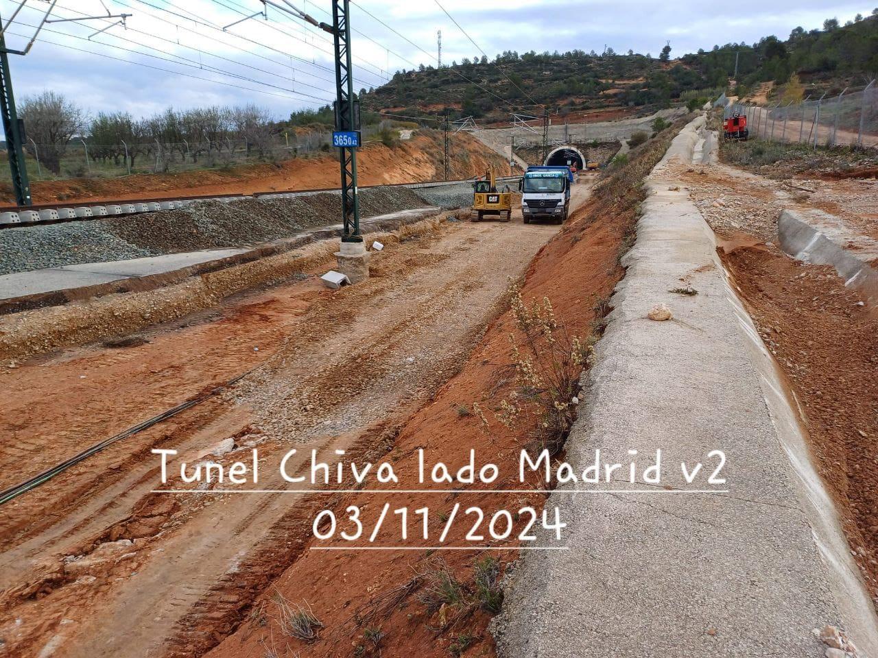 03.11.2024 Alta velocidad: Trabajos en el túnel de Chiva por el lado de Madrid.