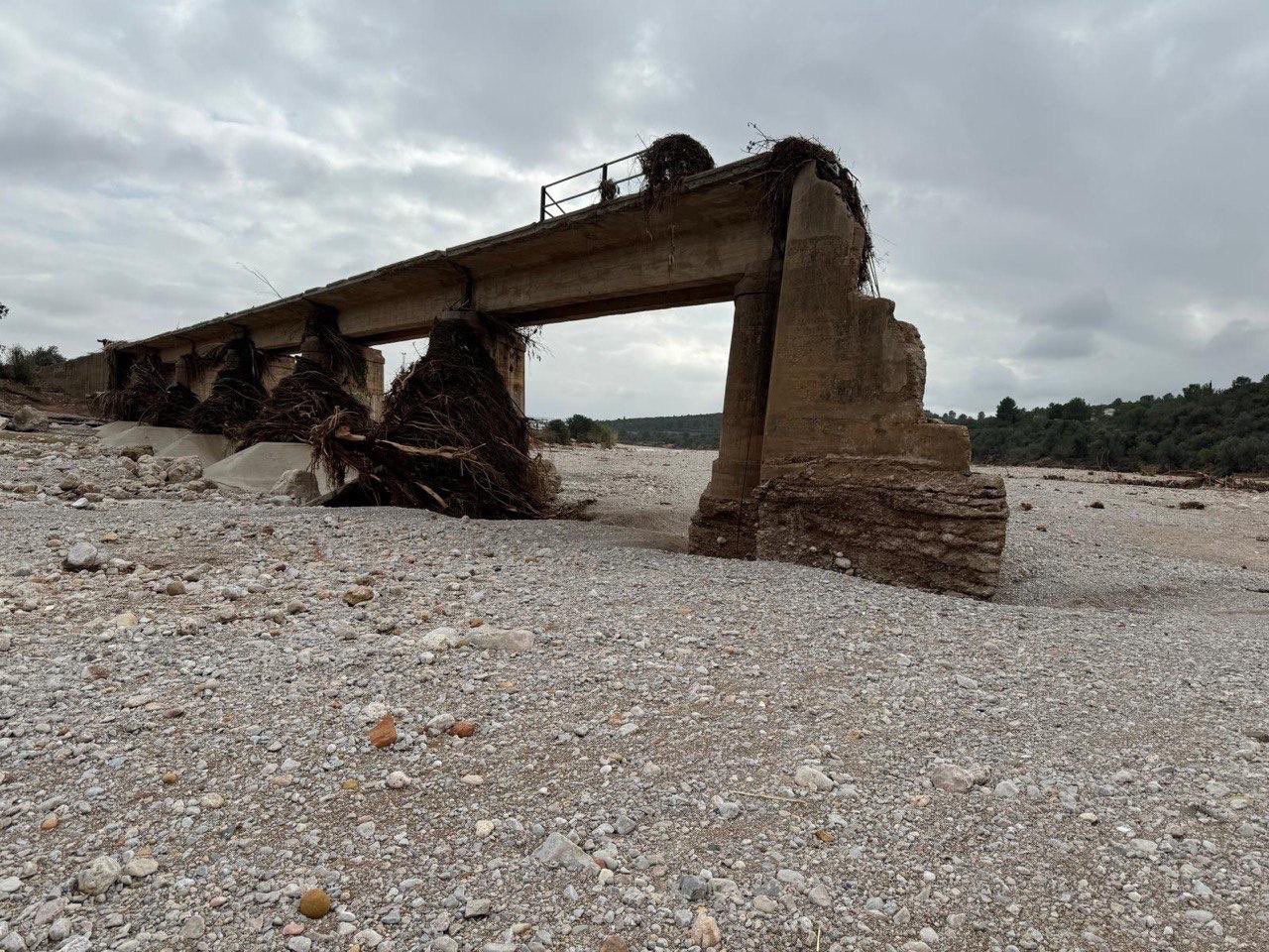05.11.2024 Red convencional: Viaducto de la C3 en Cheste.