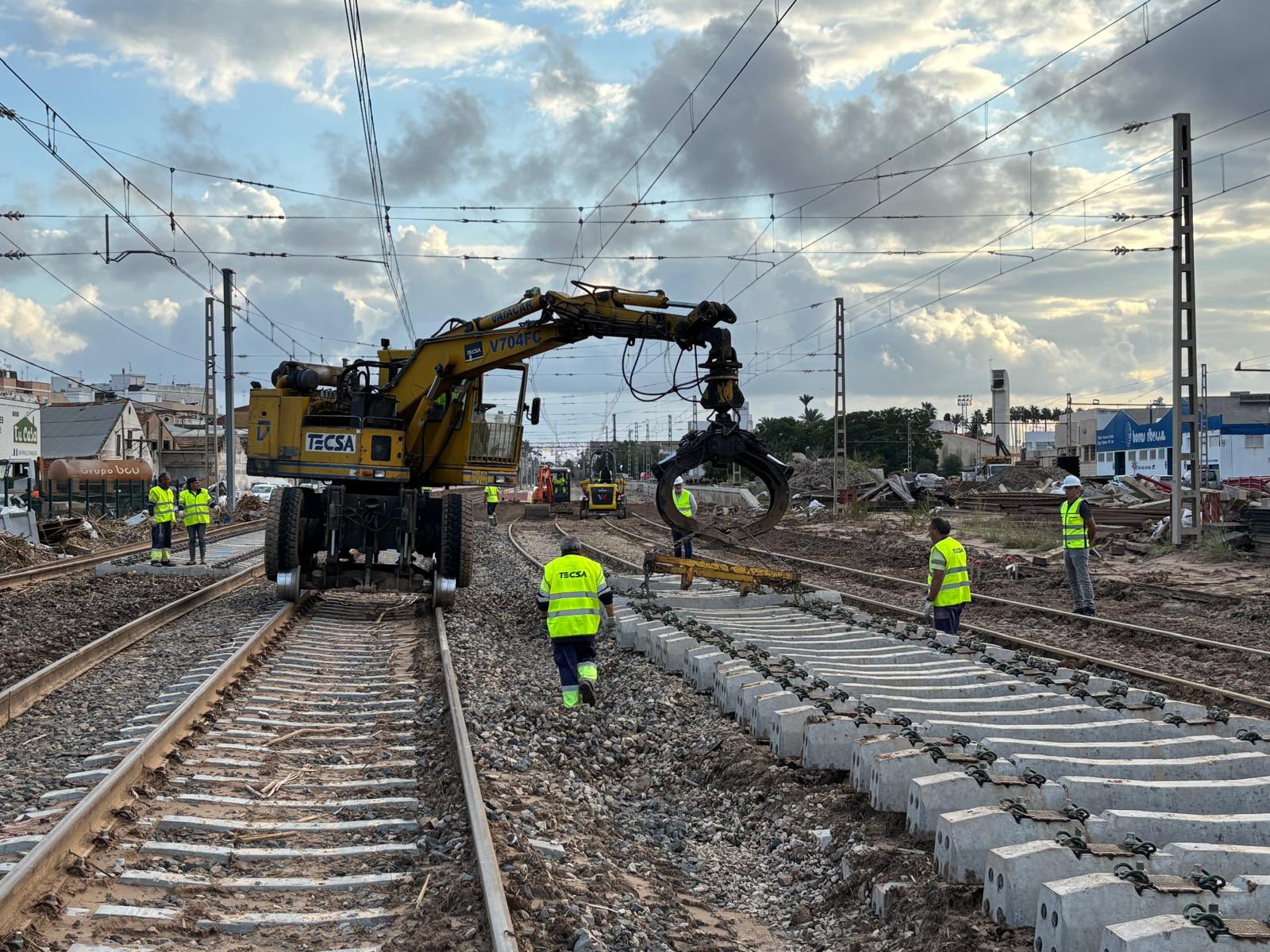 07.11.2024 Red convencional Algemesí. La más dañada hasta el momento, pero se avanza a buen ritmo.
