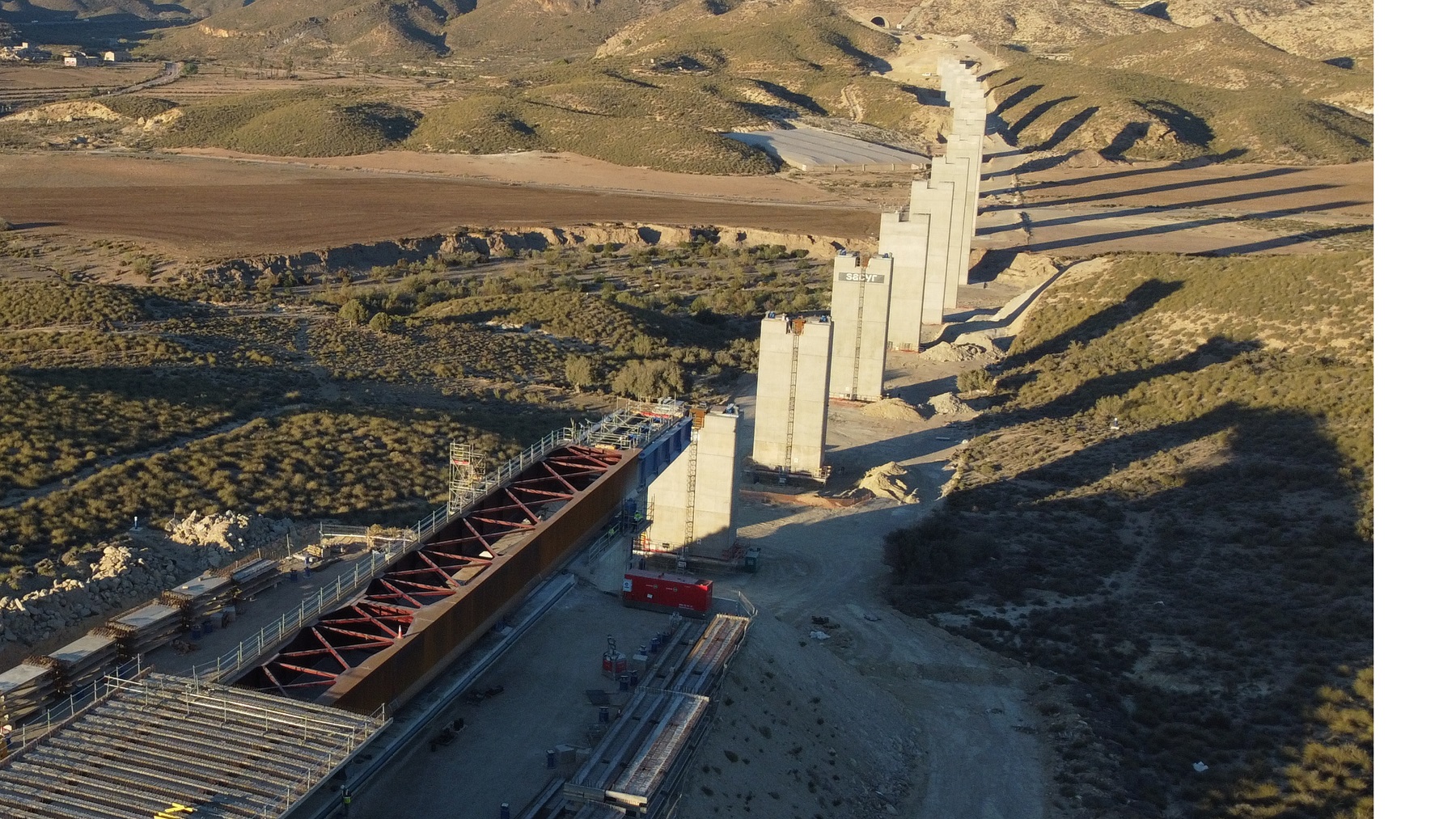 Vertebración de la alta velocidad en Almería: Mejor Obra Pública Andaluza.