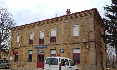 Estación de Osorno. Vista fachada principal desde exterior.