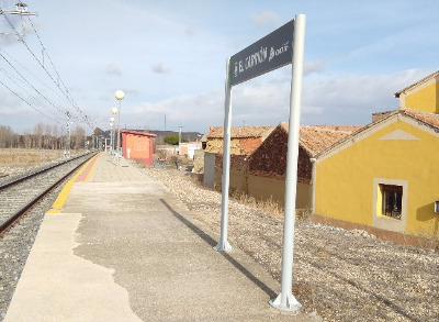 Estación de El Carrion. Vista marquesina desde andenes.