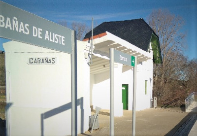 Estación de Cabañas De Aliste. Vista marquesina desde andenes.