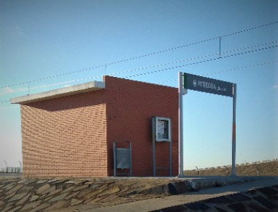 Estación de Pitiegua. Vista lateral marquesina desde exterior.