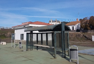 Estación de Cumbres Mayores. Vista marquesina desde andenes.