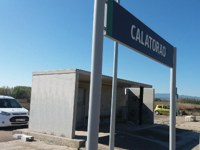 Estación de Calatorao. Vista marquesina desde andenes.