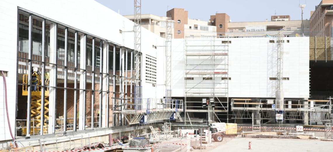 Agosto 2026: Progresos en la ampliación y adecuación de los espacios de la estación. La actuación busca optimizar la funcionalidad de las instalaciones y prepararlas para futuros servicios ferroviarios.