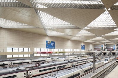 Estación de Zaragoza Delicias. Vista de andenes.