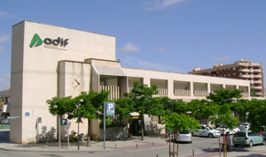 Estación de Jaén. Fachada exterior.