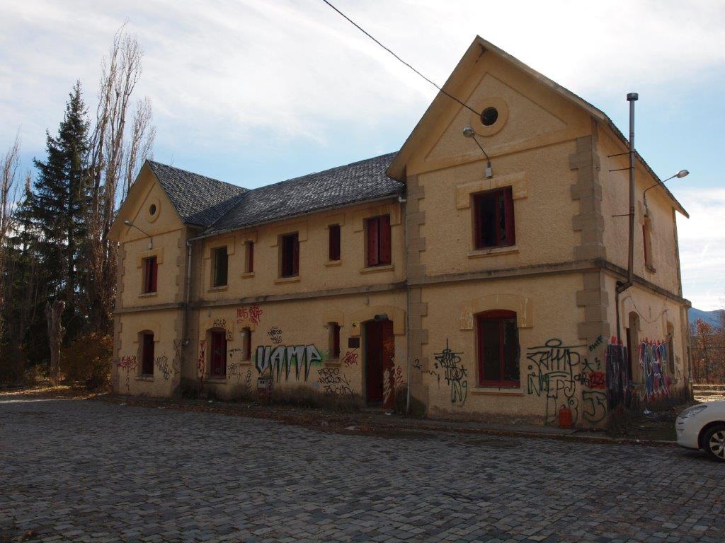 Edificio viajeros