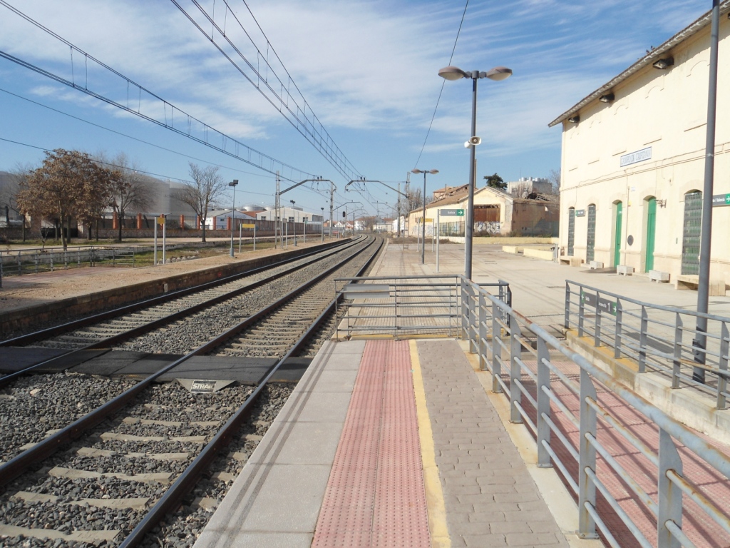 EDIFICIO PRINCIPAL ESTACION LADO VÍAS